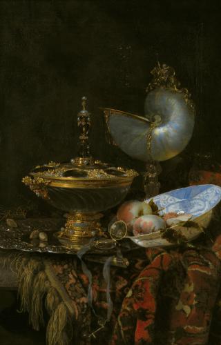 Silver-mounted nautilus shell cup